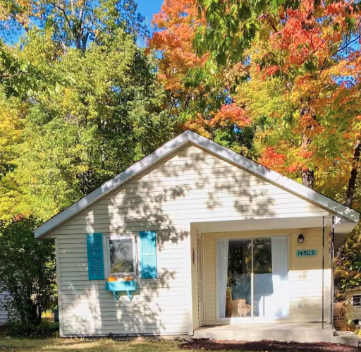 Long Lake Getaway - Hot Tub - Pet Friendly